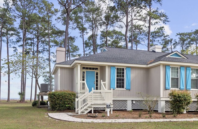 Ocean Front Premier Cottage