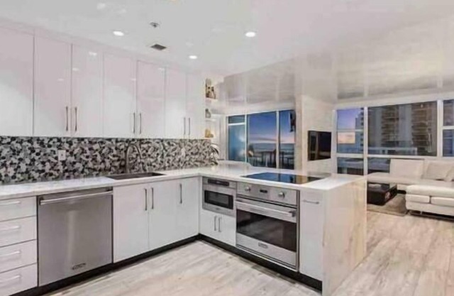 Ocean view at the Carillon 🏝⛱