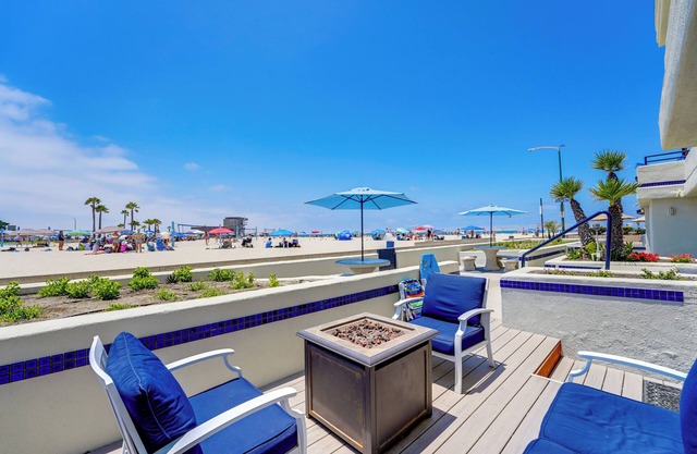 Ocean View Dreams - AC, Private Patio, Gas Grill, Private Washer/Dryer!