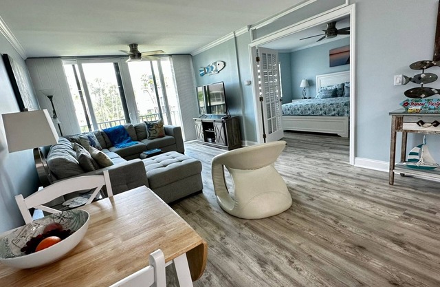 Ocean Village Vacation Rental, Golf view. Short walking distance to the beach.