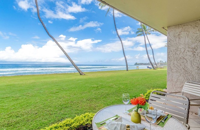 Oceanfront 1bd condo with endless ocean views