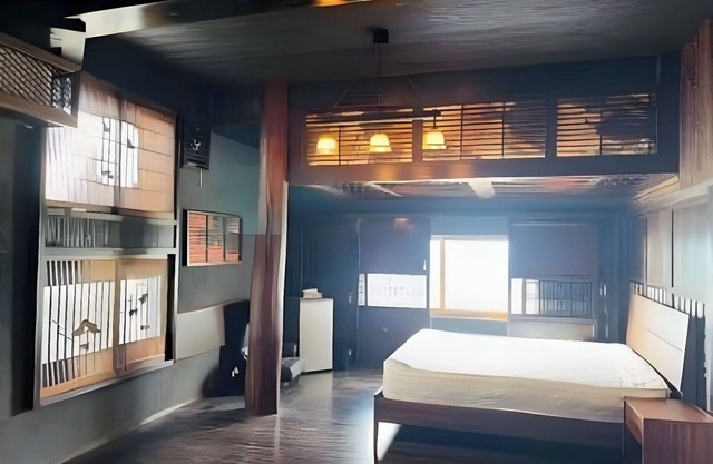 Oceanfront 3-Bedroom Villa: Perfect for Family Getaways & Relaxing Stays