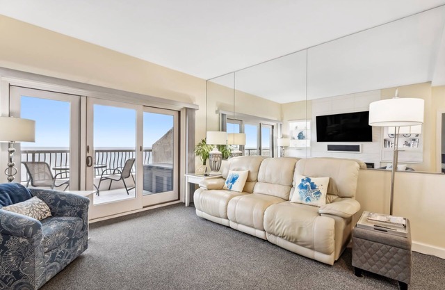 Oceanfront 6th Floor Views at Sandcastles