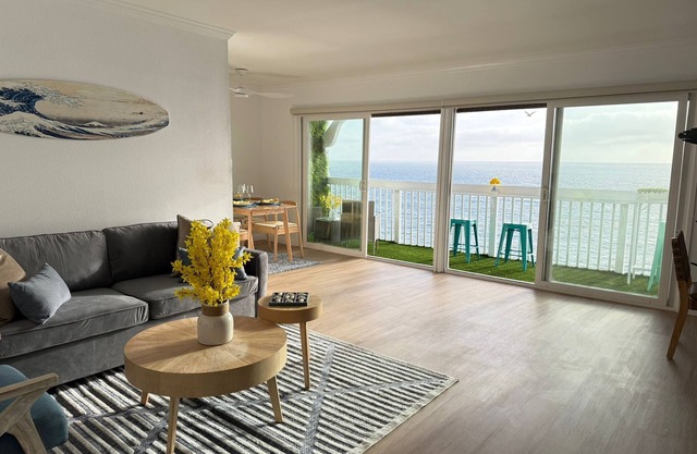 Oceanfront Gem - 2BR/BA + Balcony & 2 Parking Spaces
