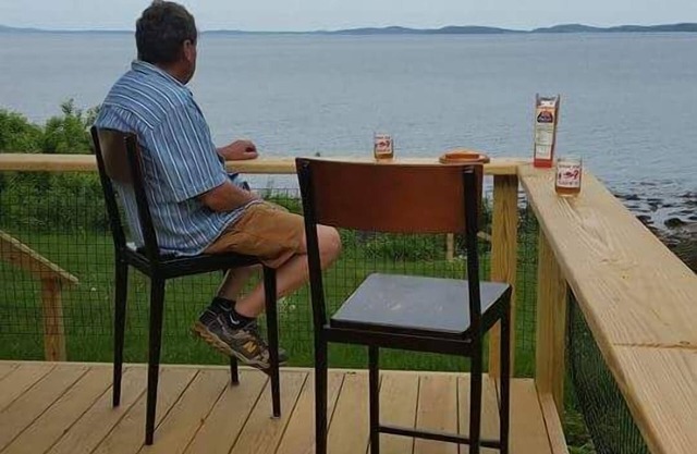 Oceanfront home with your own beach, sunrises & sunsets it's, simply Perrydise!