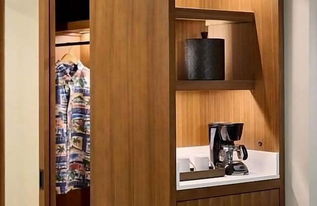 Oceanfront Luxury! 2 Fine Units, Near Waihee Coastal Dunes and Wetlands Preserve