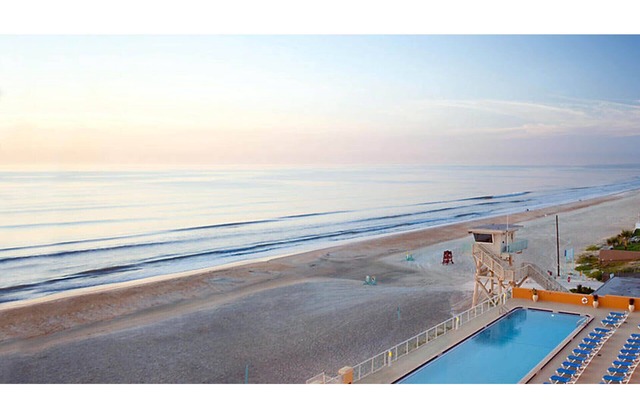 Oceanfront Studio-Underground Parking for Bike Week