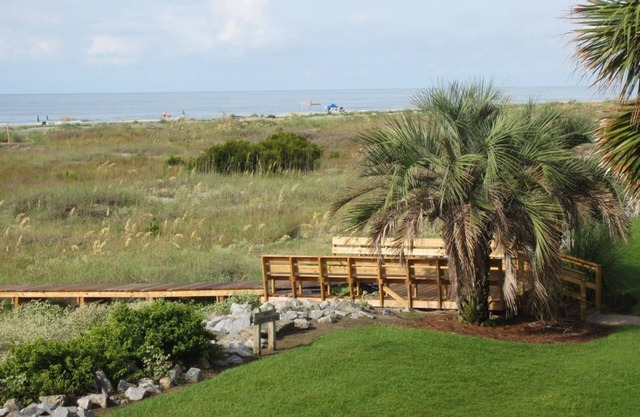 Oceanfront Villa - 2 bedrooms, 2-1/2 baths