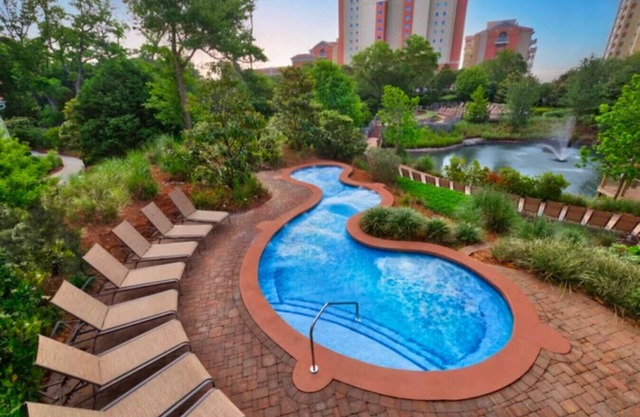 OceanWatch (2 Bedroom)