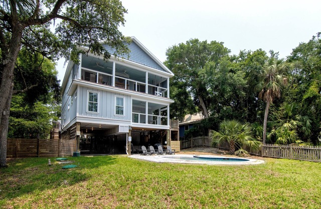 OFF THE GRID-Custom Showplace w/Private Pool;Multiple Decks;3 Minute Walk to Beach