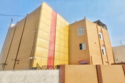 Ojas Royale - Banquet and Hotel