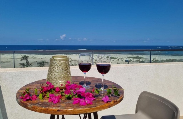 Ola Cotillo! Ver y Sentir el Mar desde casa