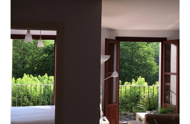 Old Continent Low A Apartments