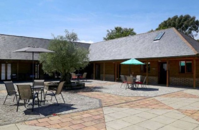 Olive Tree Cottage, Hoad Farm