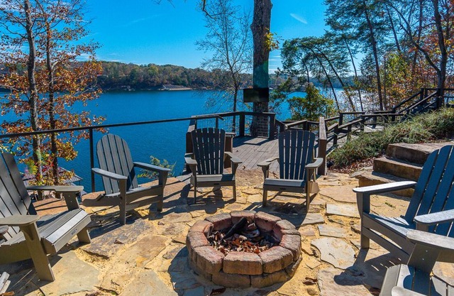 On the Rocks, Rock Creek Smith Lake