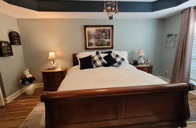 one acre quiet neighborhood. close to Chattanooga