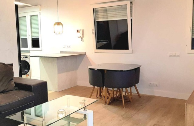 One Bedroom Apartment