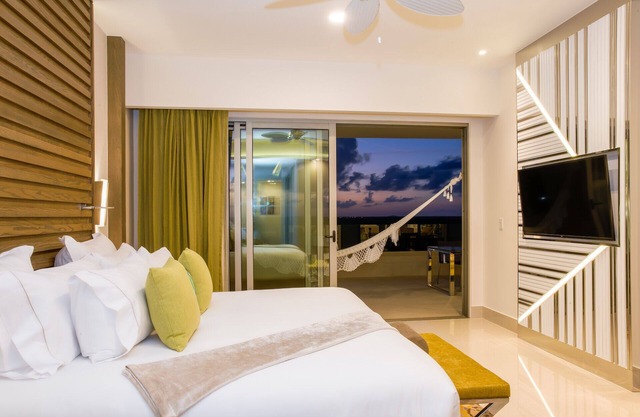 One Bedroom Suite—Garza Blanca Cancun Apartment in Cancun, Mexico