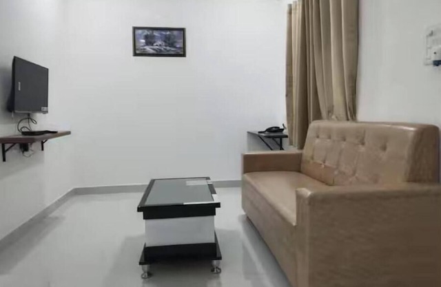 One Bhk Near AIG Hospital Gachibowli