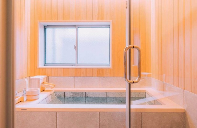 One Harajuku: Newly renovated 2 story, 3Bd, 2Br house in the heart of Harajuku.