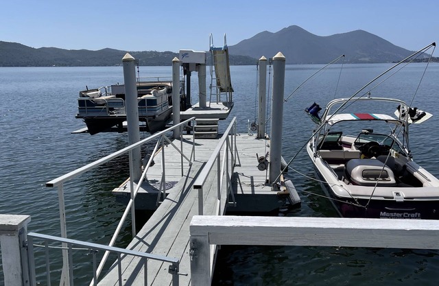 One of the best bass fishing lakes in America! Water sports heaven!