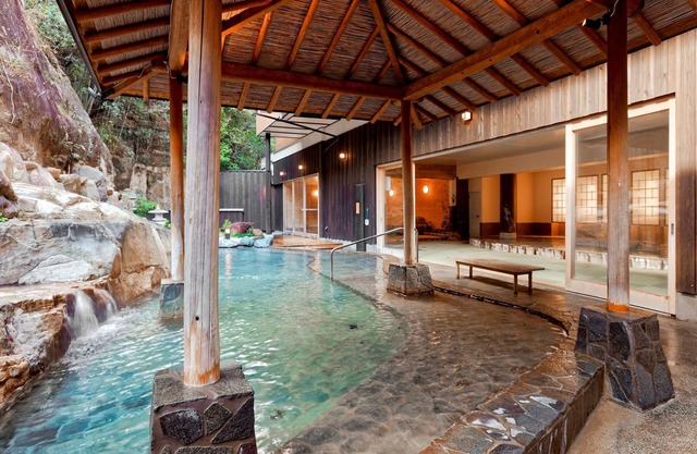 Ooedo Onsen Monogatari Premium Shirahama Saichoraku