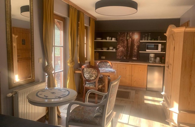 Open-plan apartment directly on the Pilgrims' Way
