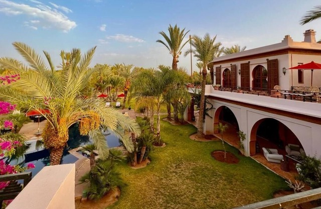 Opulent Haven Villa, 5 Suites
