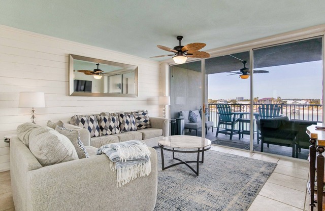 Orange Beach 3BR BayView Boat Pkg Sleeps 11