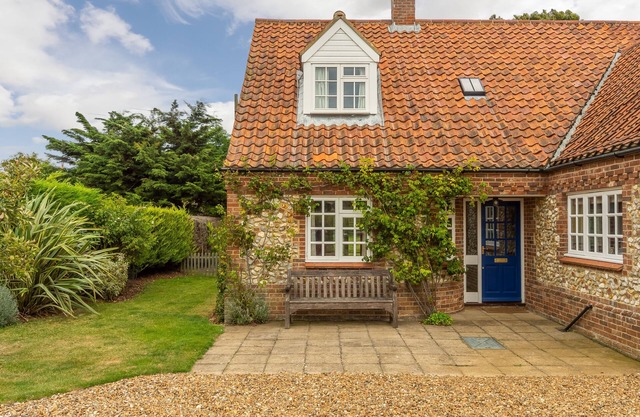 Orchard Cottage (BT), Burnham Thorpe, Norfolk