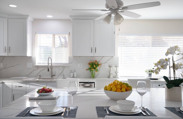 Orchard Oasis: 20 min to Oceano/Pismo Beach, BBQ, Pool Table, King-sized beds