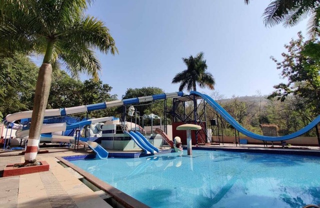 Orchard Resort By Vaishali