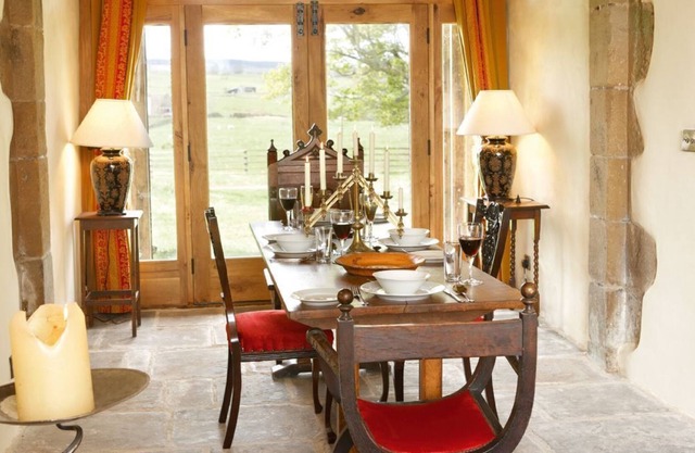 Originally built in 1560 on the site of an earlier medieval castle, with sheltered courtyard gardens