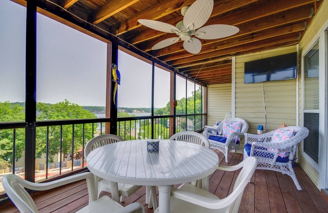 Osage Beach Condo w/Private Deck & Lake Views!