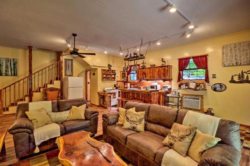 Ouachita River Cabin Royal Haven with Dock!