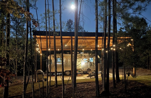 Out West! Minutes to Lake Murray