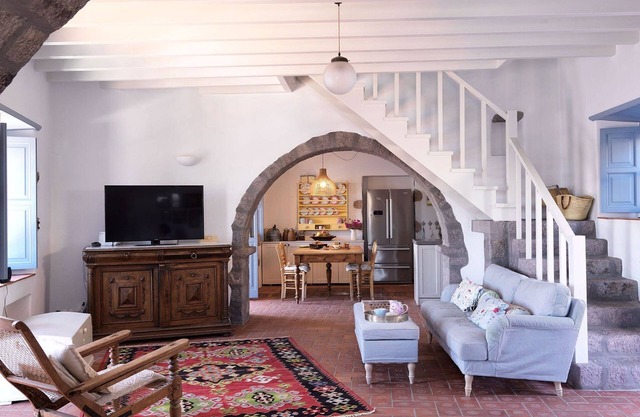 Outstanding Patmos Villa | 3 Bedrooms | Villa Harbour View | Infinty Pool |.