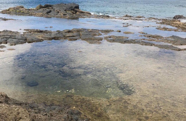 Over the ocean with private terrace and Jacuzzi