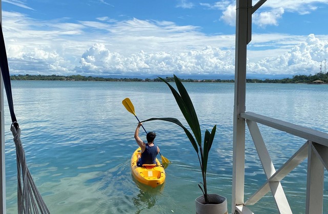 Over the Water - Dream Holiday House