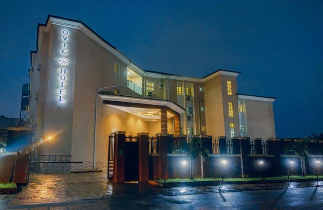 Ovic Hotel