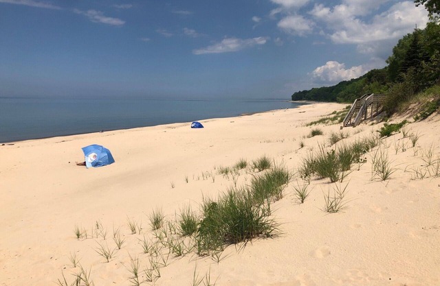 Owls Nest Beach House - Just Steps From Our Private Beautiful Sandy Beach