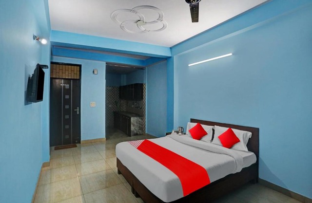 OYO Flagship 81118 Golden Key Inn