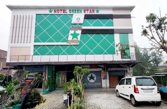 OYO Hotel Green Star