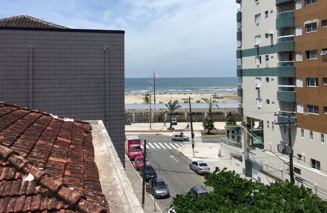 Pé na Areia Praia Guilhermina