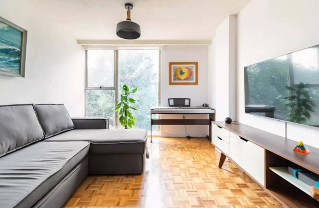 P403- 3BR/1BTH - One Bedroom Apartment, Sleeps 5