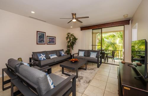 Pacifico L108 3br Resort-style Condo Coco