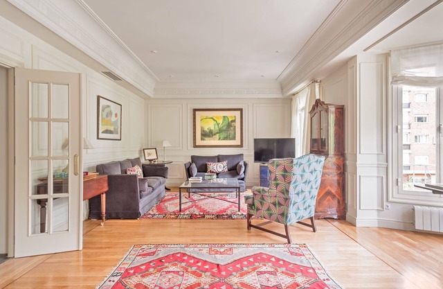 PADILLA III - Three Bedroom Apartment, Sleeps 5