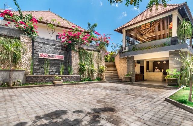 Padma Kumala Hotel