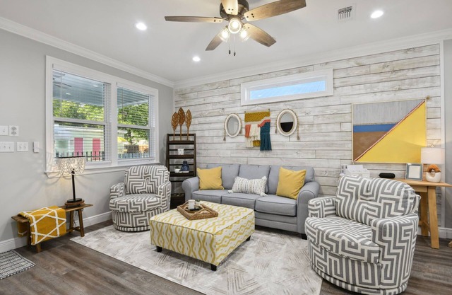 Paire de Chalets Elegant Twin Chalets Retreat