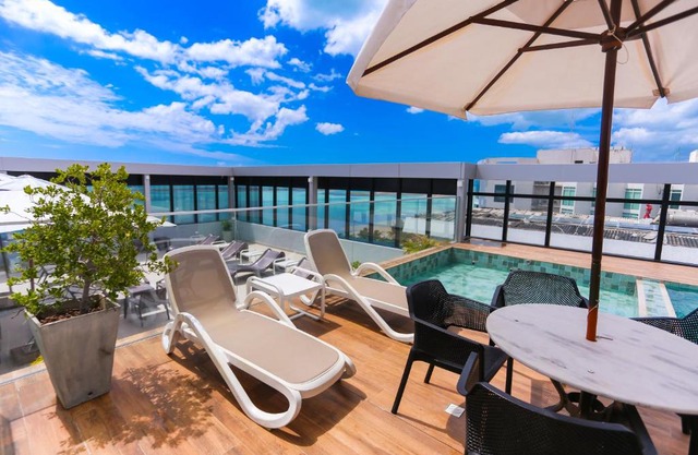 Pajuçara Praia Hotel